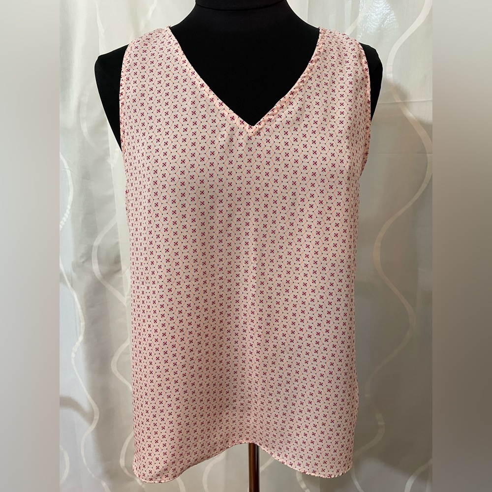 Adorable Alice Blue Stitch Fix top, Size Medium